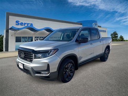 Used 2023 Honda Ridgeline Sport image 1