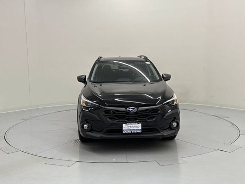 Used 2025 Subaru Crosstrek 2.0i Premium image 8