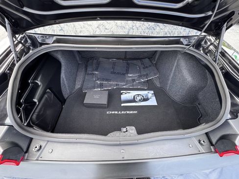 Used 2008 Dodge Challenger SRT8 RWD image 41