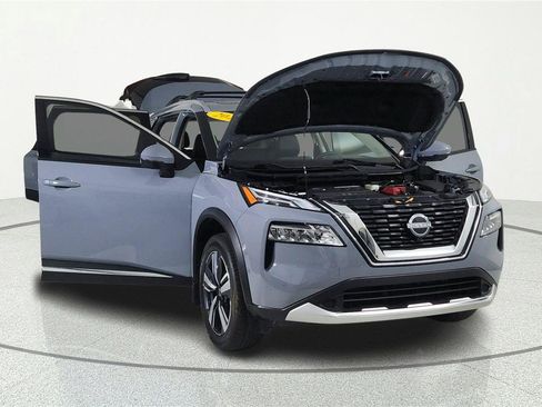 Used 2023 Nissan Rogue Platinum w/ Platinum Premium Package FWD image 5