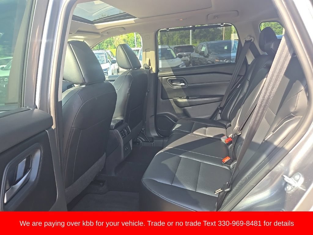 Used 2024 Nissan Rogue SV w/ SV Premium Package AWD/4WD image 28