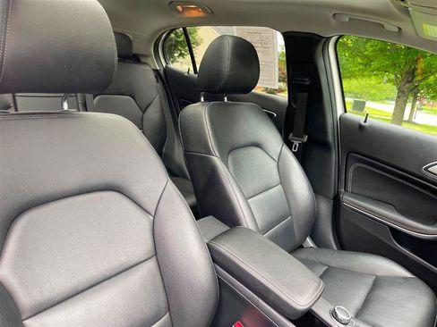 Used 2015 Mercedes-Benz GLA 250 4MATIC image 25