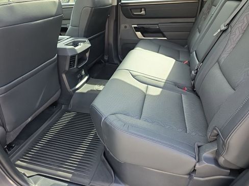 Used 2024 Toyota Tundra Limited image 15