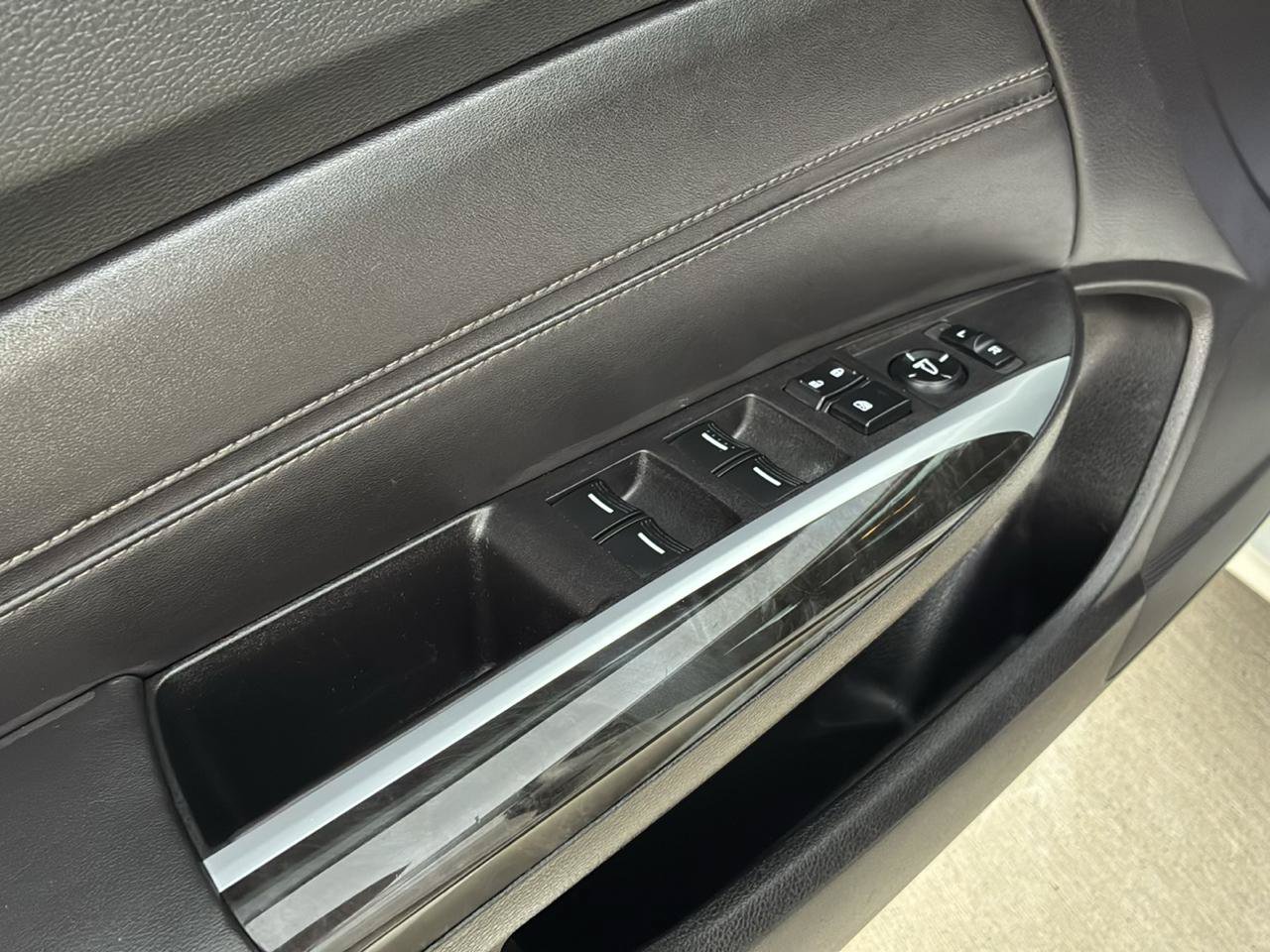 Used 2020 Acura TLX FWD image 20