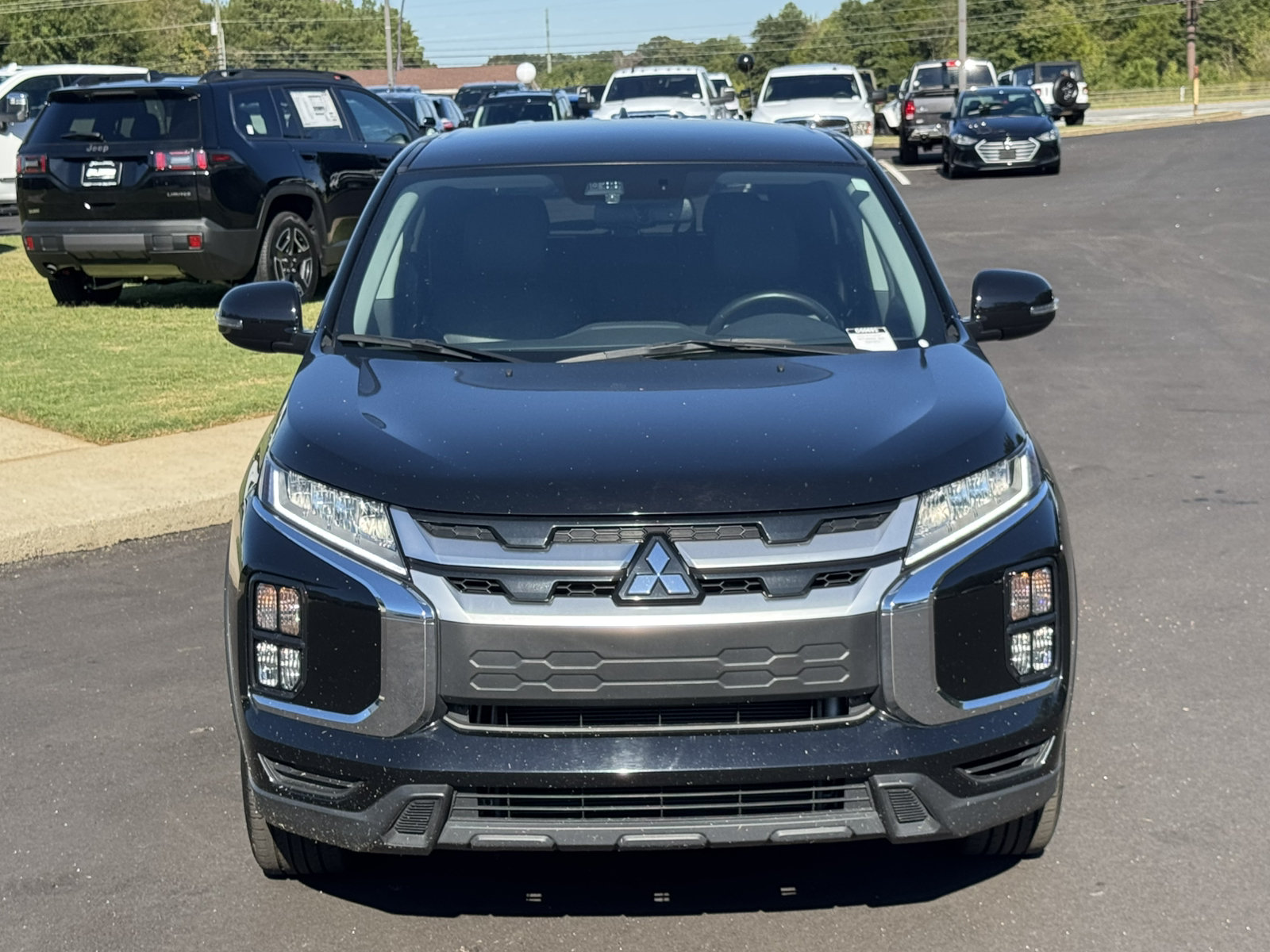 Used 2024 Mitsubishi Outlander Sport ES AWD/4WD image 2