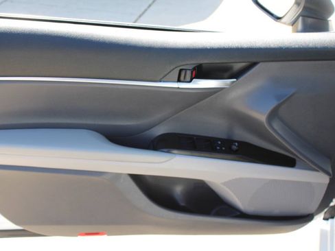 Used 2021 Toyota Camry LE w/ Cold Weather Package AWD/4WD image 19