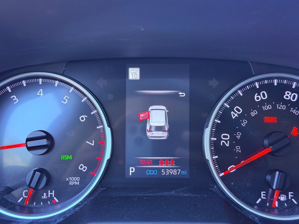 Used 2021 Toyota RAV4 XLE Premium FWD image 25