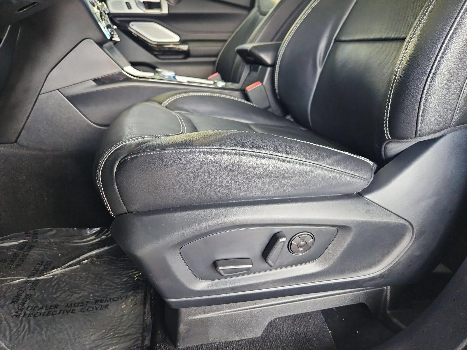 Used 2021 Ford Explorer ST w/ Equipment Group 401A AWD/4WD image 23