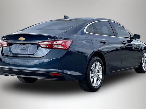 Used 2022 Chevrolet Malibu LT FWD image 5