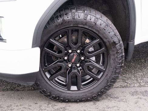 Used 2022 GMC Sierra 1500 Elevation w/ Preferred Package image 22