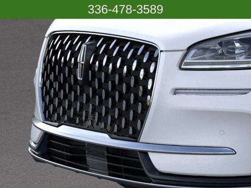 New 2026 Lincoln Corsair Reserve image 17