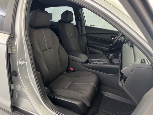 Used 2024 Honda Accord Sport image 13