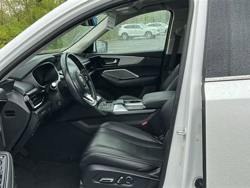 Certified 2023 Acura MDX SH-AWD w/ Technology Package image 9