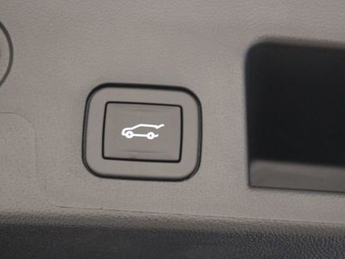 New 2026 GMC Terrain AT4 w/ Convenience Package III image 15