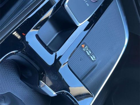 New 2026 Buick Enclave Sport Touring w/ Power Package image 28