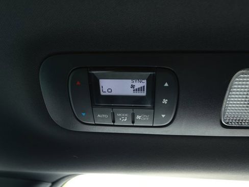 Used 2023 Honda Odyssey Sport image 32