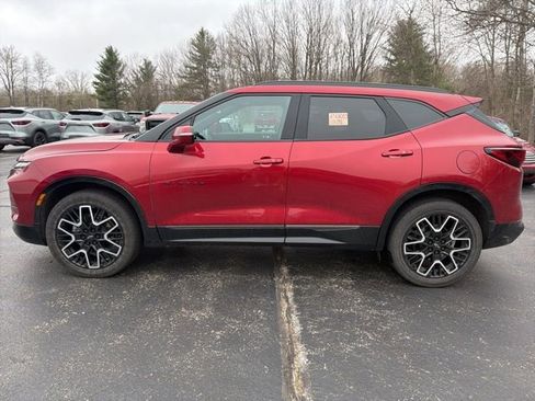 Used 2024 Chevrolet Blazer RS w/ Enhanced Convenience Package image 6