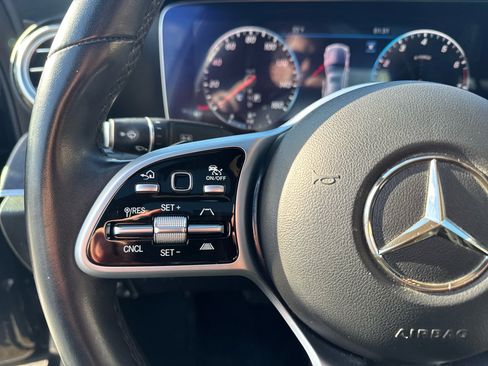 Used 2020 Mercedes-Benz E 350 4MATIC Sedan image 27