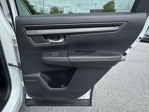 Used 2024 Honda CR-V Sport image 14