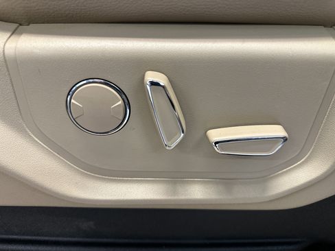 Used 2017 Ford F150 Lariat w/ Equipment Group 502A Luxury image 25