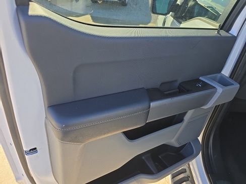 Used 2023 Ford F150 XLT image 11