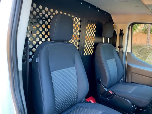 Used 2024 Ford Transit 250 Low Roof w/ Exterior Upgrade Package image 34