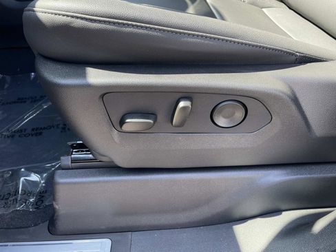 New 2025 GMC Sierra 2500 SLT image 20