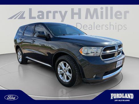 Used 2013 Dodge Durango SXT w/ Trailer Tow Group IV AWD/4WD image 7