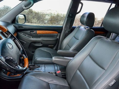 Used 2003 Lexus GX 470 image 22