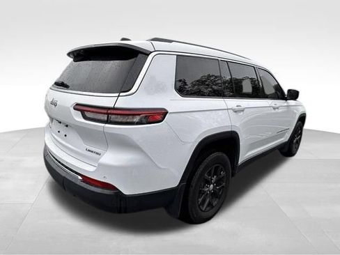 Used 2023 Jeep Grand Cherokee L Limited w/ Luxury Tech Group II AWD/4WD image 7
