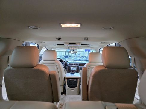 Used 2013 GMC Yukon Denali RWD image 13
