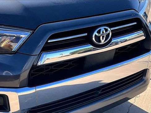 Used 2022 Toyota 4Runner Limited image 30