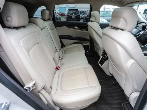 Used 2020 Lincoln Nautilus Reserve w/ Equipment Group 201A AWD/4WD image 52