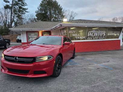 Used 2015 Dodge Charger SE w/ Sport Appearance Group