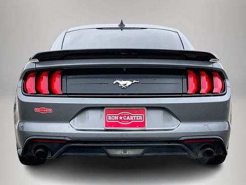 Certified 2022 Ford Mustang Coupe image 6