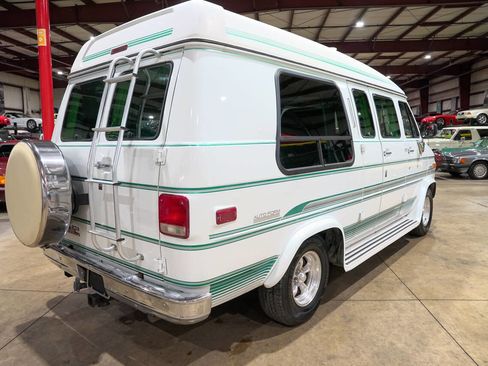 Used 1993 GMC G2500 Vandura RWD image 8