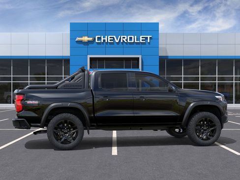 New 2025 Chevrolet Colorado Trail Boss w/ Midnight Edition image 5