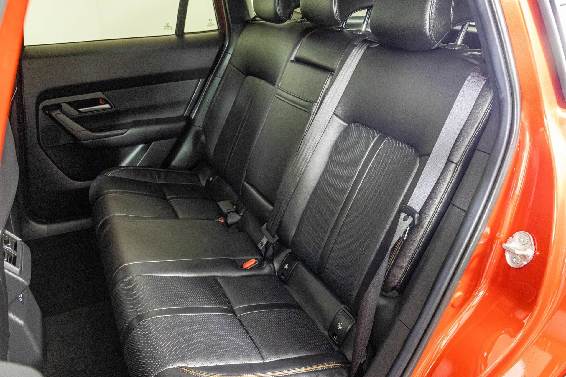 Used 2026 MAZDA CX-50 AWD 2.5 Hybrid w/ Premium Pkg image 37