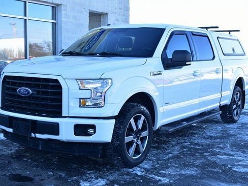Used 2017 Ford F150 XLT w/ Equipment Group 302A Luxury image 9