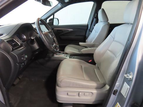 Used 2023 Honda Passport EX-L image 18