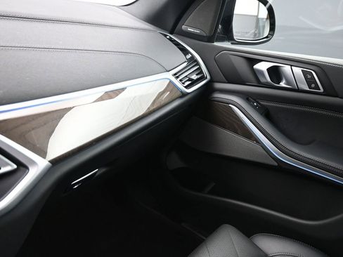 Certified 2023 BMW X5 xDrive45e w/ M Sport Package image 20