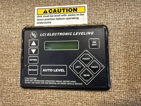 Used 2016 Ford F550 2WD Regular Cab Super Duty image 62