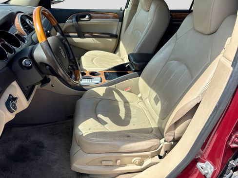 Used 2011 Buick Enclave CXL FWD image 17