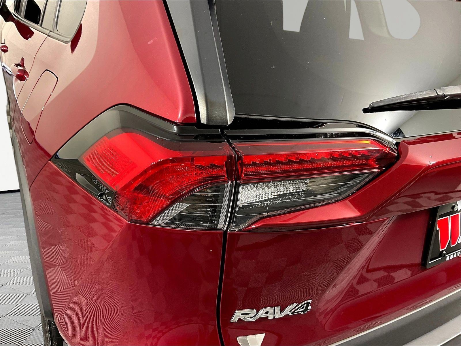 Used 2021 Toyota RAV4 XLE w/ Convenience Package AWD/4WD image 23