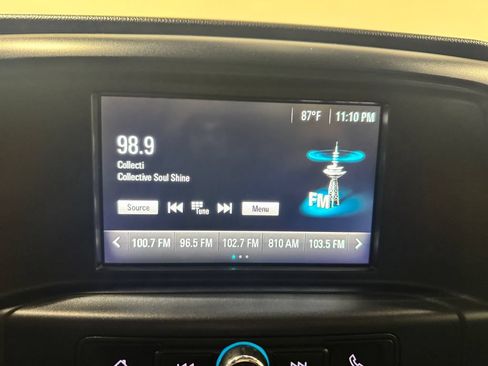 Used 2017 GMC Sierra 1500 4x4 Double Cab w/ Elevation Edition image 4