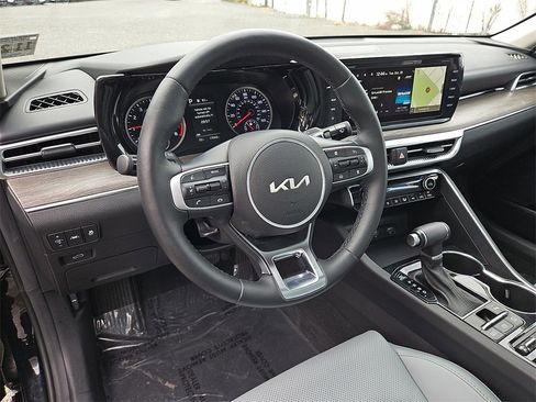 Used 2024 Kia K5 EX w/ EX Premium Package image 28