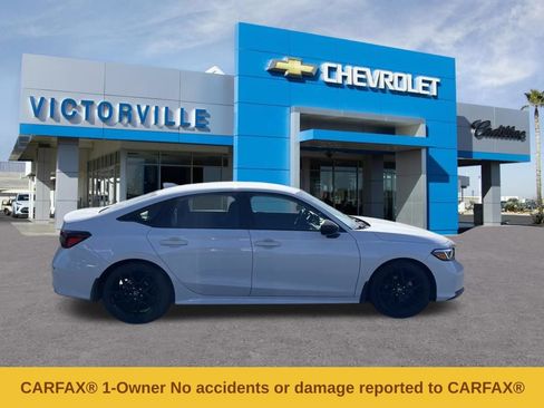 Used 2025 Honda Civic Sport image 4