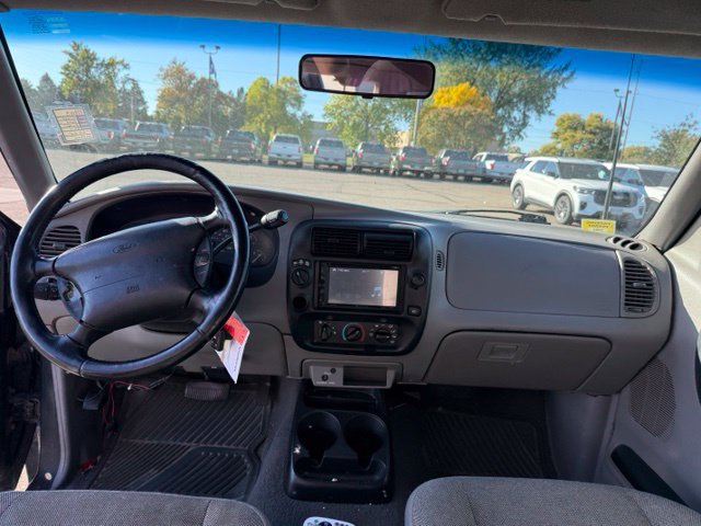Used 2000 Ford Ranger XL AWD/4WD image 2