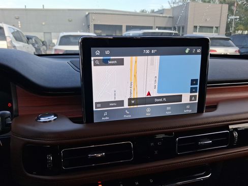 Certified 2023 Lincoln Aviator Reserve w/ Elements Package Plus RWD image 19