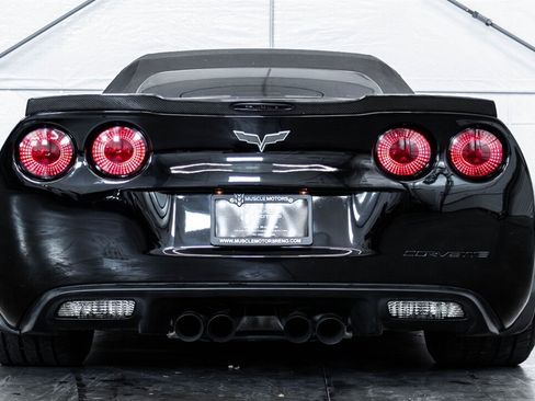 Used 2005 Chevrolet Corvette Convertible w/ Preferred Equipment Group image 6